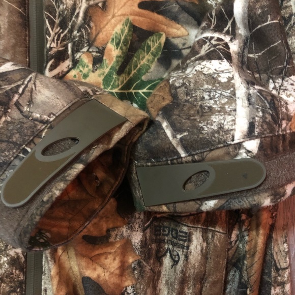 Realtree Edge Hunting Jacket - Picture 4 of 7